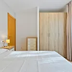 2 Jardin 1 - Toro * Llanes