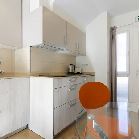 2 Jardin 1 - Toro דירה *