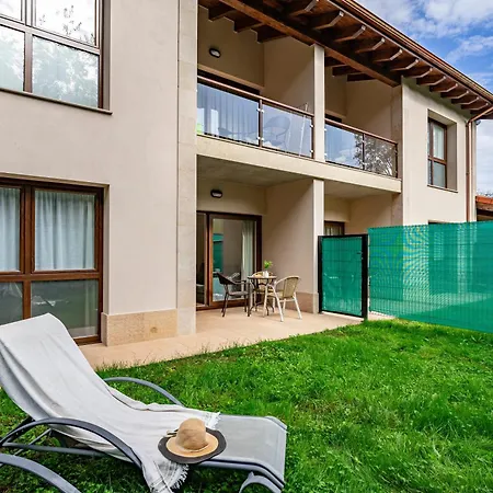 2 Jardin 1 - Toró Appartement Llanes